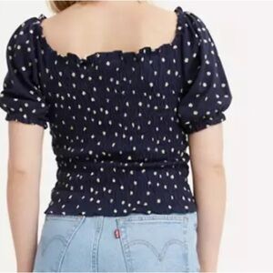 Levi’s “COCO”. Navy Blue SMOCKED Daisy Print Stretch Knit TOP size 3X NWT
